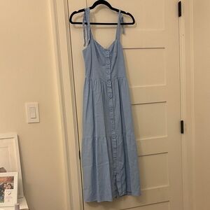 Blue Sleeveless Button-Down Dress